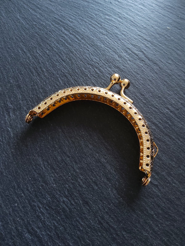 Patterned Bright Gold 8.5cm Metal Arch Frame Kiss Clasp For Purse Bag (3 3/8 inch)