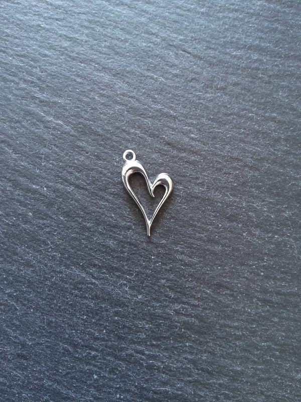 4 or 20 Heart Charms Silver Tone Alloy 24x15mm
