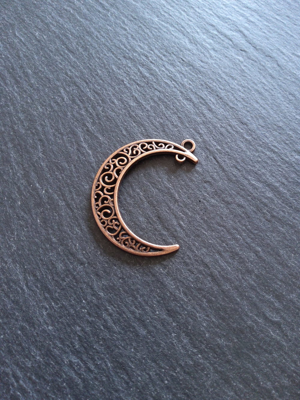 6 or 30 Antique Copper Tone Crescent Moon Alloy Connector Pendants Design 37x31mm Nickel FREE