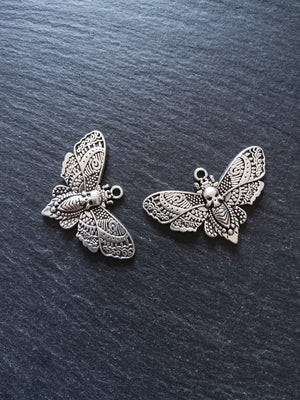 4 or 20 Large Moth Charms Antique Silver Alloy 43x27mm