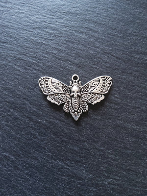 4 or 20 Large Moth Charms Antique Silver Alloy 43x27mm