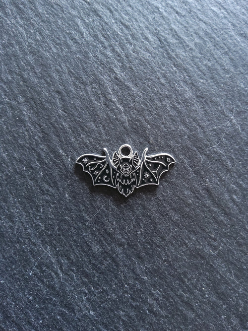 4 or 20 Flying Vampire Bat Charms Antique Silver Alloy & Black Enamel 26x14mm