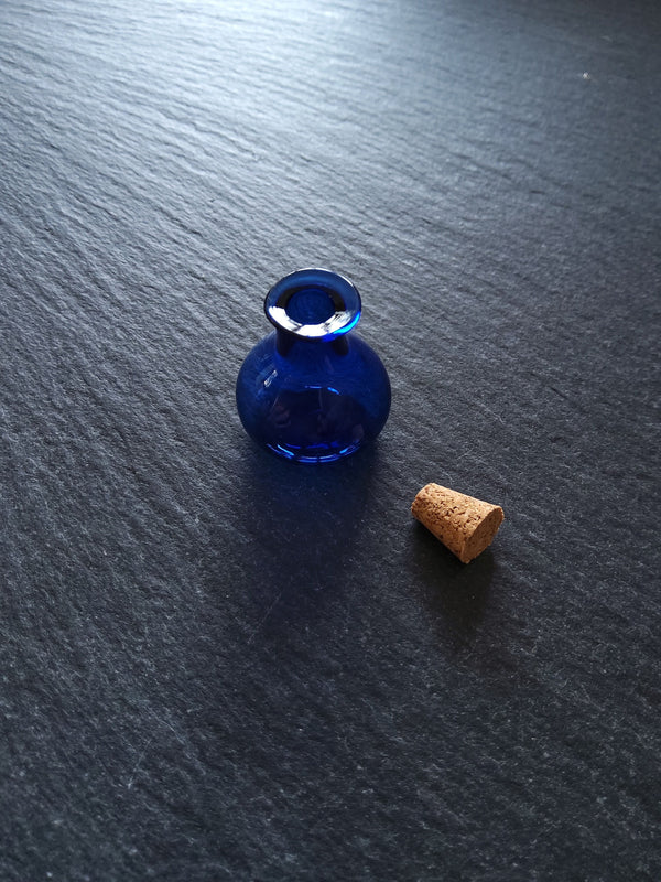 2 or 10 Little Glass Bottles Cobalt Blue Flat Bottom with Cork Stopper Size 27x21mm