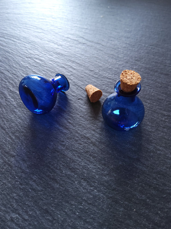 2 or 10 Little Glass Bottles Cobalt Blue Flat Bottom with Cork Stopper Size 27x21mm