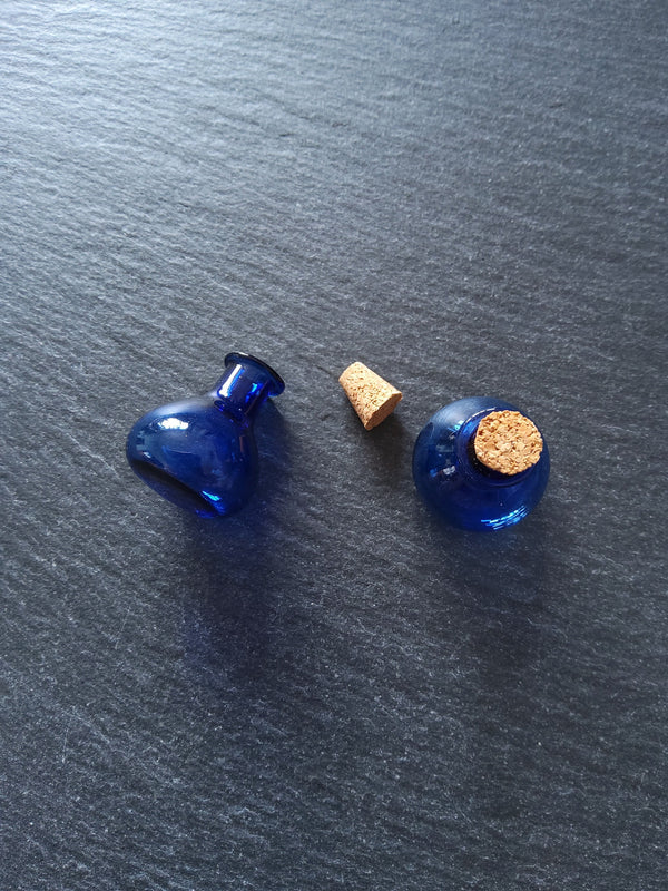 2 or 10 Little Glass Bottles Cobalt Blue Flat Bottom with Cork Stopper Size 27x21mm