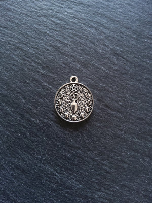 4 or 20 Phases of the Moon Goddess Charms Silver Tone Alloy 24x20mm