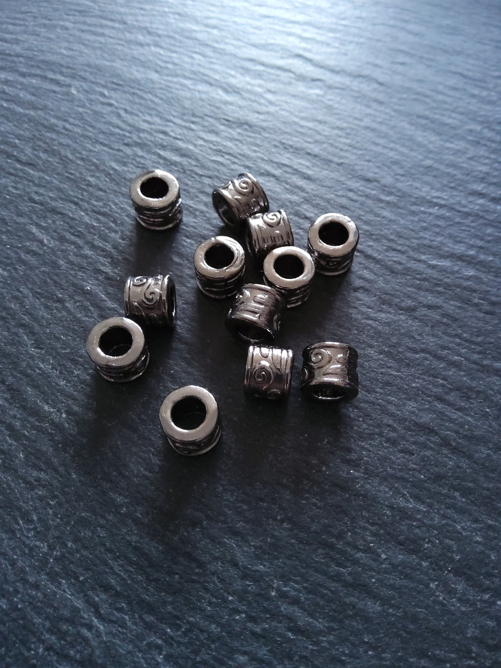 10 or 50 Gunmetal Tone 9mm Column Spacer Beads Scroll Design 9x7mm Large Hole: 5mm