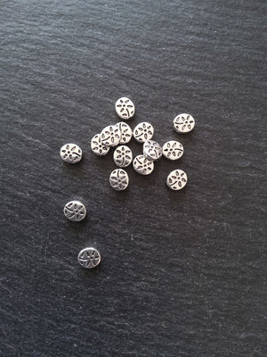 20 or 100 Antique Silver Tone Flattened 7mm Oval Shaped Flower Patterned Beads 7x7x3mm