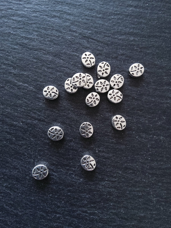 20 or 100 Antique Silver Tone Flattened 7mm Oval Shaped Flower Patterned Beads 7x7x3mm