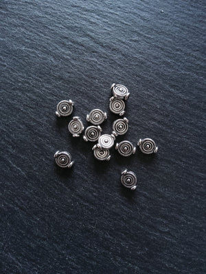 20 or 100 Silver Tone 7.5mm Circle Design Flattened Rounded Spacer Beads 10x7.5x4mm