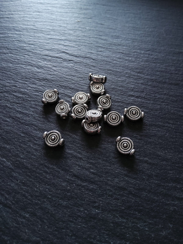 20 or 100 Silver Tone 7.5mm Circle Design Flattened Rounded Spacer Beads 10x7.5x4mm
