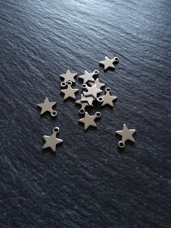 20 or 100 Stainless Steel Star Charms 10x8x0.8mm Hole: 1.4mm