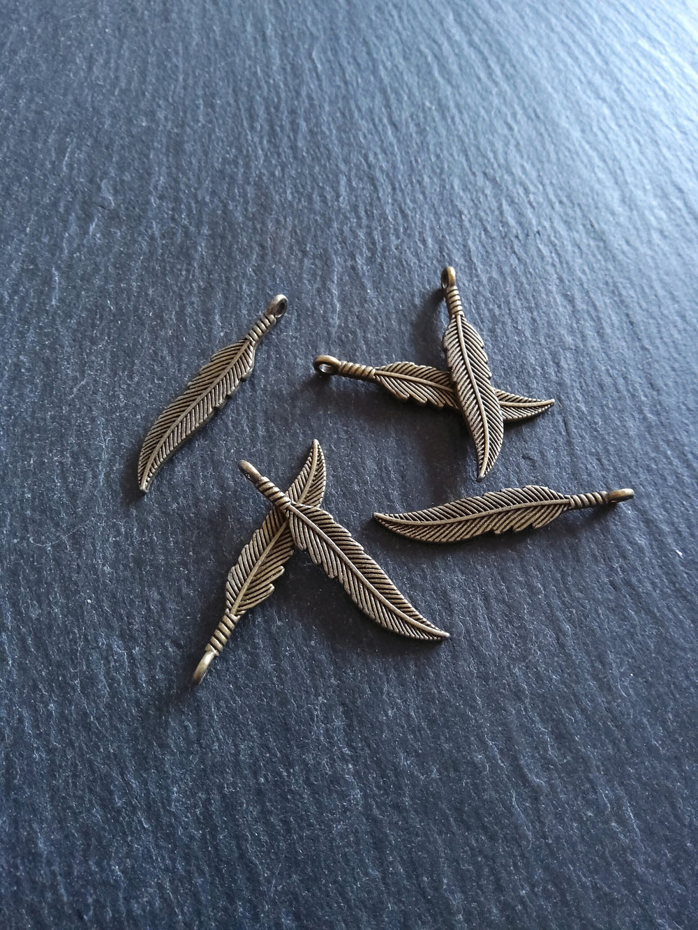 10 or 50 Antique Bronze Tone Feather Charms 37x7x1.8mm Nickel FREE