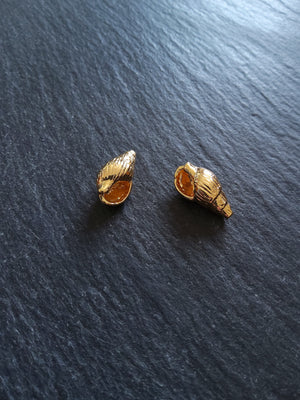 1 or 5 Sea Snail Shell Charms Real 18K Gold Plated Brass 16x9x7mm. Nickel FREE - ContentedCatz