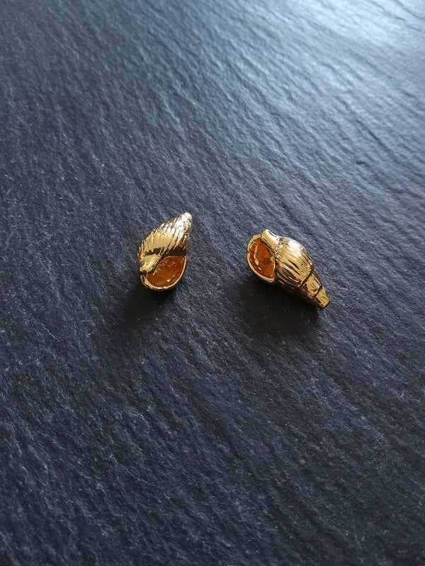 1 or 5 Sea Snail Shell Charms Real 18K Gold Plated Brass 16x9x7mm. Nickel FREE - ContentedCatz