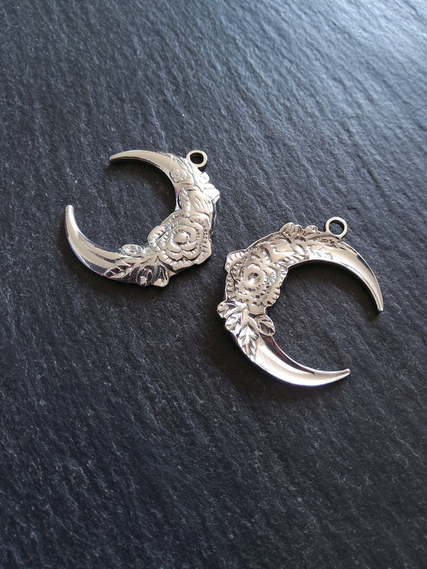 1 or 5 Stainless Steel Crescent Moon & Flower Pendants 30x26x3mm
