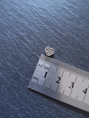 20 or 100 Celtic Knot Heart Beads 7mm Antique Silver Tone 7x7x3.6mm