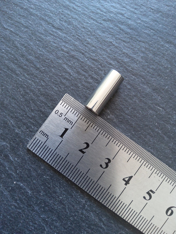 1 or 5 Bright Stainless Steel 17x7mm Magnetic Straight Clasp Set for 4.5mm Cord (5mm Holes)