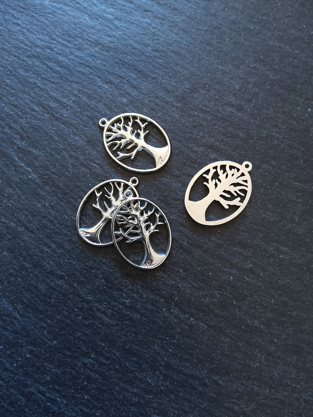 1 or 5 Stainless Steel Oval Tree of Life Pendants 25x18x1mm