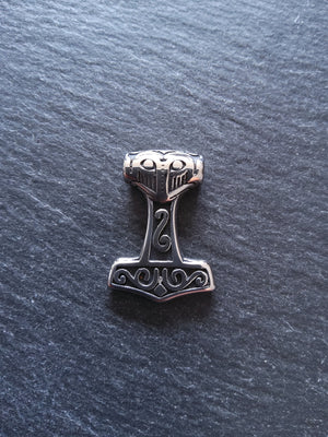 1 or 5 Stainless Steel Thors Hammer Mjölnir Pendant 29x21x7mm Hole: 4mm