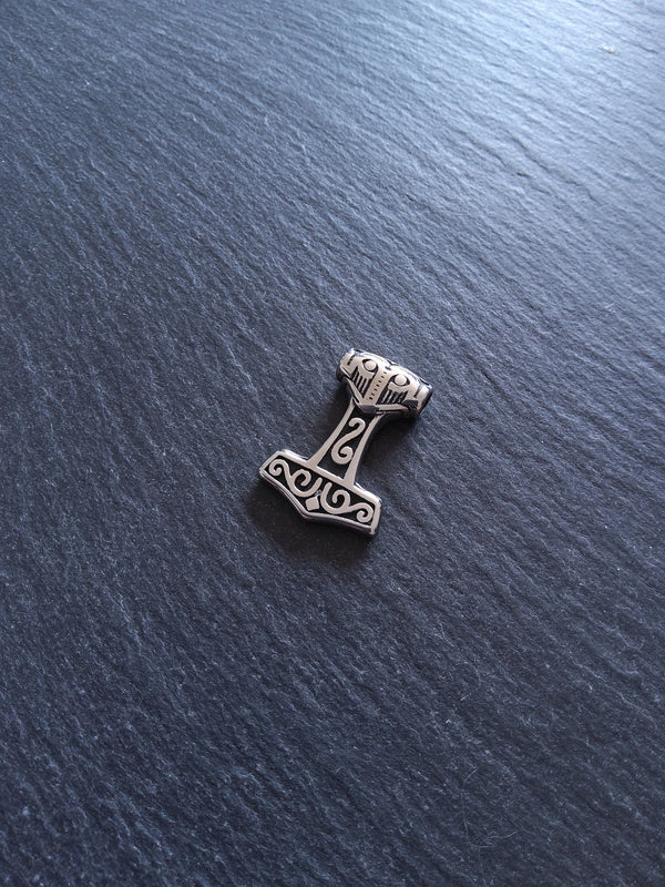 1 or 5 Stainless Steel Thors Hammer Mjölnir Pendant 29x21x7mm Hole: 4mm