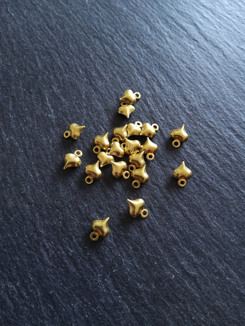 20 or 100 Tiny Heart Charms Gold Plated 9x6x3mm