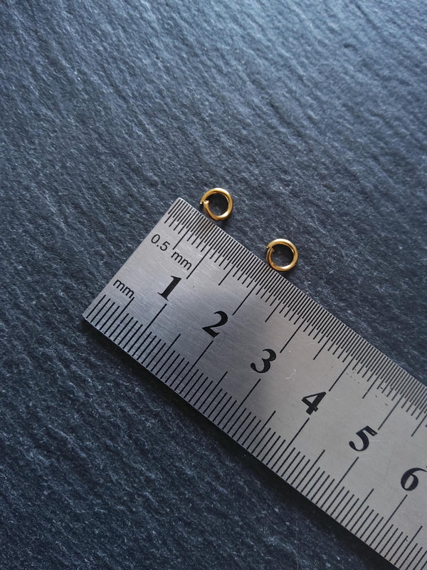 20 or 100 Real 18K Gold Ion Plated 6mm Diameter Strong Stainless Steel Jump Rings 0.8mm (20 Gauge) Internal: 4mm