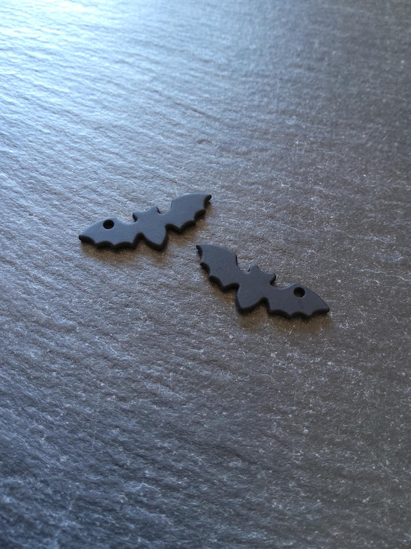 4 or 20 Cute Little Flying Bat Charms Matt Black Alloy 25x9mm