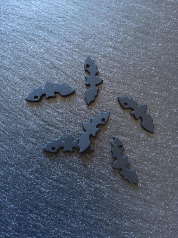 4 or 20 Cute Little Flying Bat Charms Matt Black Alloy 25x9mm