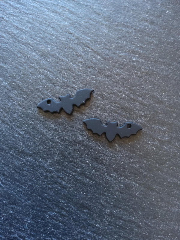 4 or 20 Cute Little Flying Bat Charms Matt Black Alloy 25x9mm