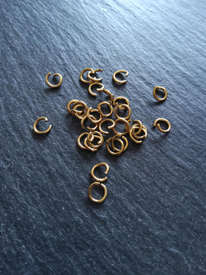 20 or 100 Real 18K Gold Ion Plated 6mm Diameter Strong Stainless Steel Jump Rings 0.8mm (20 Gauge) Internal: 4mm