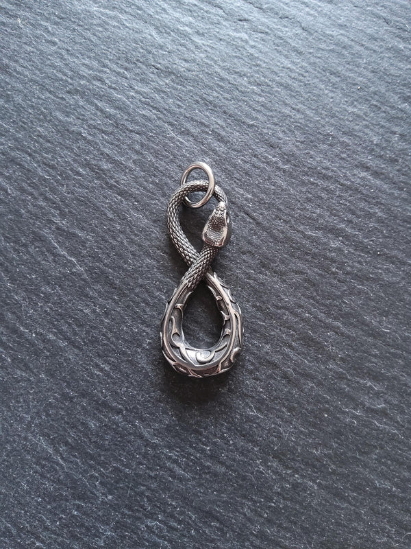 Snake Infinity Pendant Antique Silver Surgical Steel 42.5x18x4.5mm