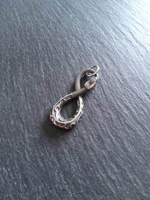 Snake Infinity Pendant Antique Silver Surgical Steel 42.5x18x4.5mm
