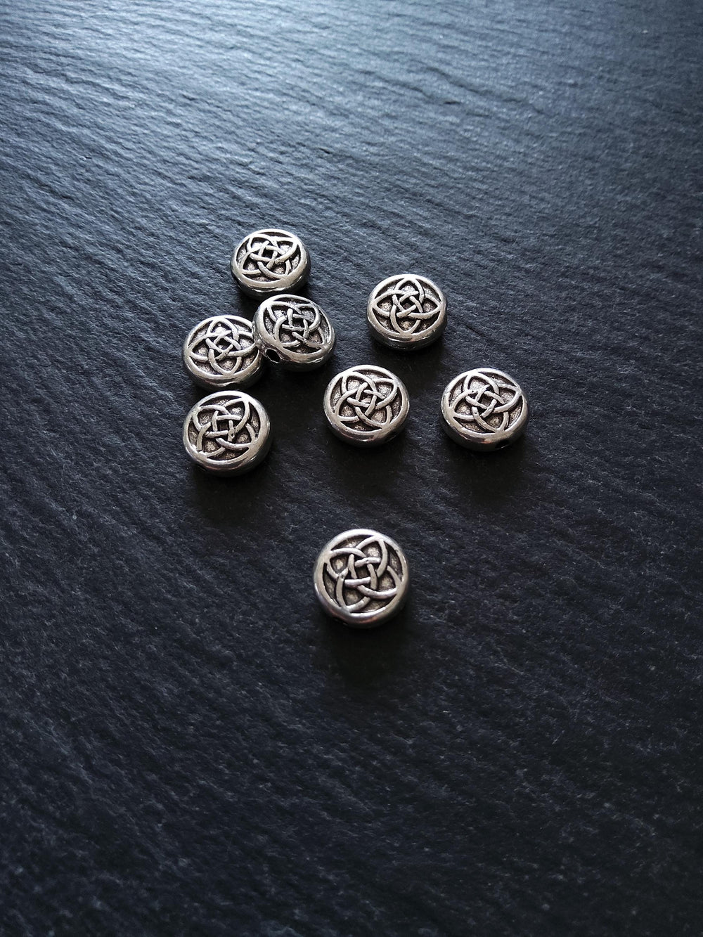10 or 50 Flat Round Celtic Knot Beads 11mm Real Antique Silver Alloy 11x4mm - ContentedCatz