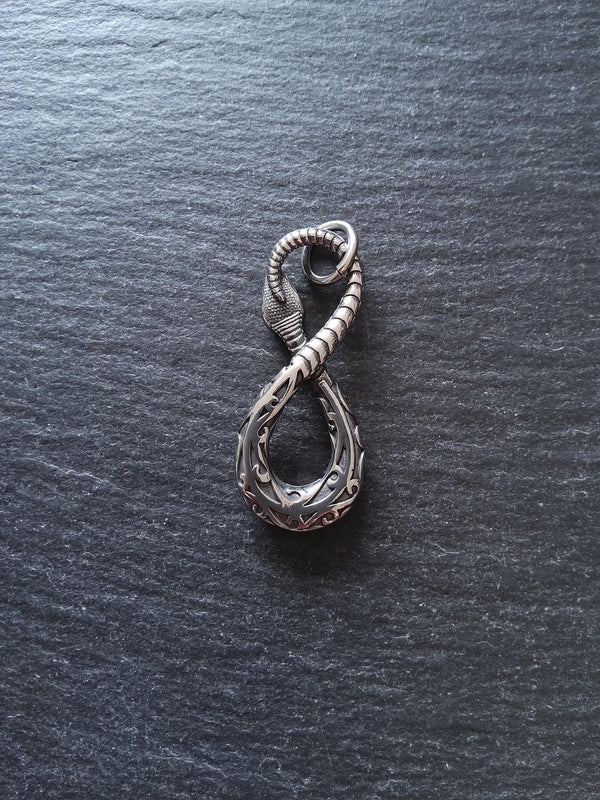 Snake Infinity Pendant Antique Silver Surgical Steel 42.5x18x4.5mm