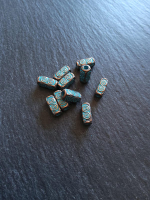 10 or 50 Antique Copper Tone 5x10.5mm Long Square Beads With Blue Patina Hole: 2.4mm