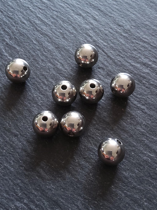 4 or 20 Stainless Steel 10mm Solid Round Spacer Beads Non-Tarnish. 10x9mm Hole 2mm