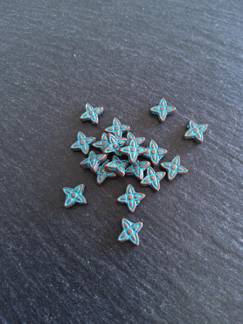 20 or 100 Star Flower Beads Antique Copper with Blue Patina 7x6x2.5mm Hole: 0.8mm