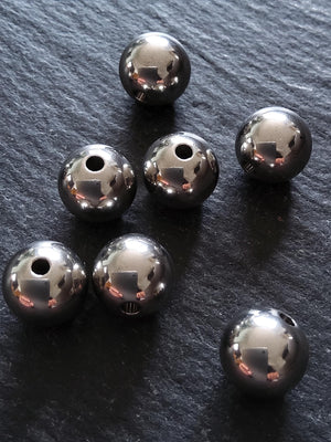 4 or 20 Stainless Steel 10mm Solid Round Spacer Beads Non-Tarnish. 10x9mm Hole 2mm
