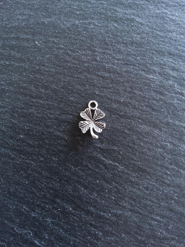20 or 100 Four Leaf Clover Charms Antique Silver Tone 11x15x2mm