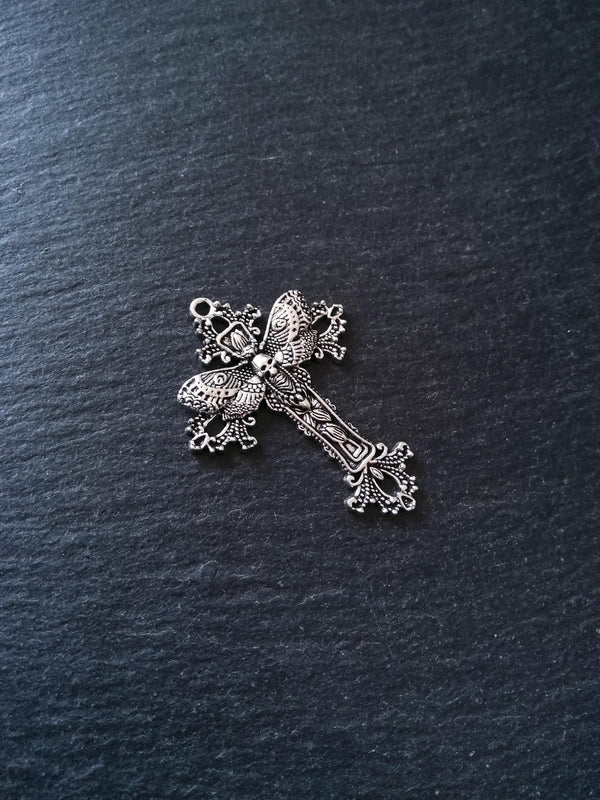 4 or 20 Antique Silver Tone Moth Skull Crucifix Pendants 51x37mm