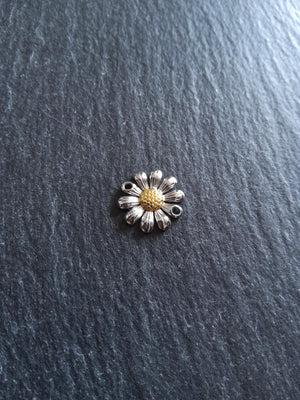 Stainless Steel Daisy Flower Connector Charm Silver & Gold 14.5x14x3mm