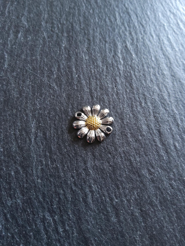Stainless Steel Daisy Flower Connector Charm Silver & Gold 14.5x14x3mm
