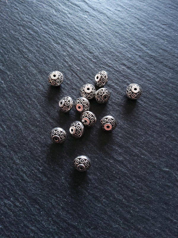 10 or 50 Antique Silver Tone 9mm Flying Saucer Shaped Spacer Beads 9x6.4mm. Hole: 1.2mm - ContentedCatz