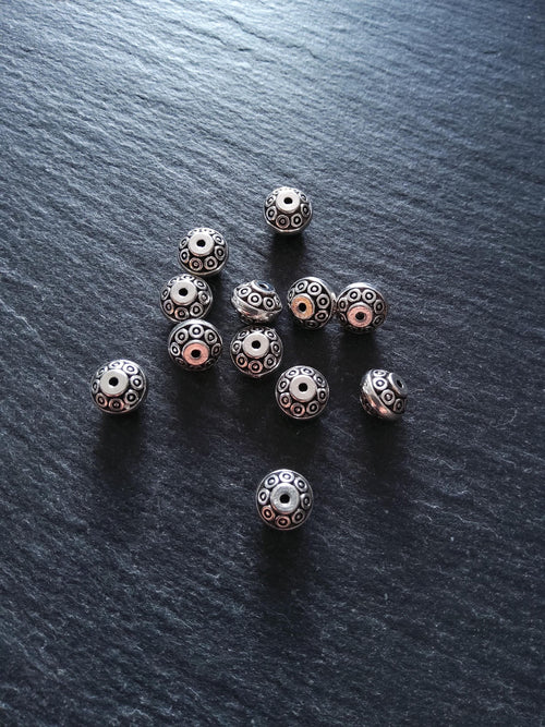 10 or 50 Antique Silver Tone 9mm Flying Saucer Shaped Spacer Beads 9x6.4mm. Hole: 1.2mm - ContentedCatz