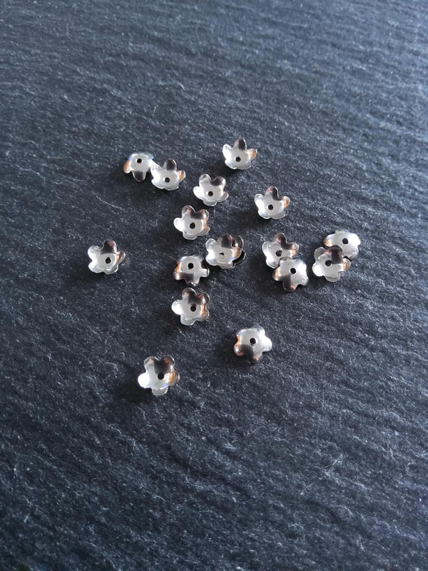 20 or 100 Stainless Steel 6mm Flower Bead Caps 6x1.8mm - ContentedCatz