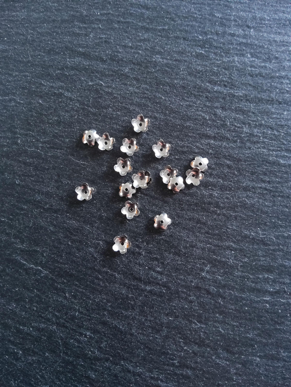 20 or 100 Stainless Steel 6mm Flower Bead Caps 6x1.8mm - ContentedCatz