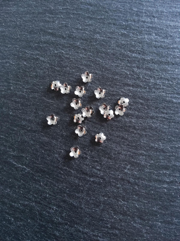 20 or 100 Stainless Steel 6mm Flower Bead Caps 6x1.8mm - ContentedCatz