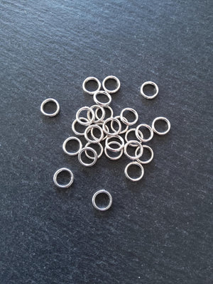 60 or 300 CLOSED 8mm Jump Rings Silver Tone Alloy Strong 8x1.2mm 1.5mm (19 gauge) Wide
