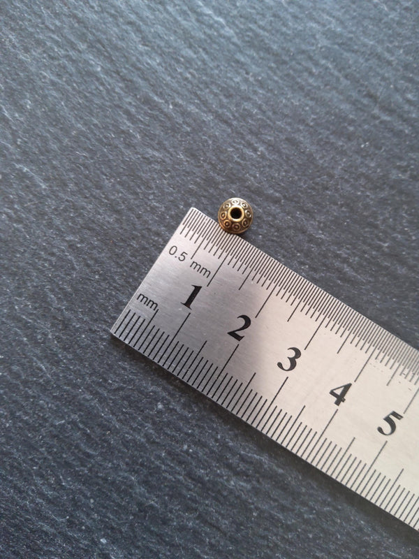 20 or 100 Antique Bronze Tone 6mm Flying Saucer Shaped Bicone Spacer Beads 6x4mm Hole: 1.5mm